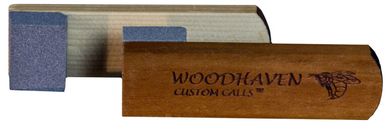 Woodhaven WH201 Conditioning Stone Attracts Turkey Brown Wood/Stone