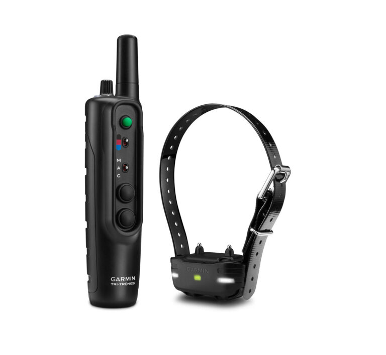 Garmin 0100120200 Pro 550 Bundle Handheld Black w/BarkLimiter, Remote Operation Beacon Lights, Tri-Tronics Rechargeable Li-ion; Collar .75" Up to 3 Dogs 1 Mile Range