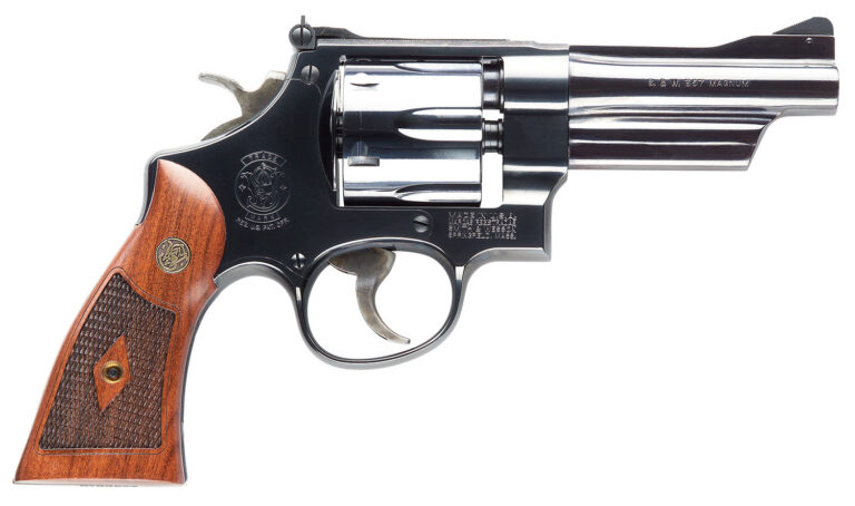 MODEL 27 CLASSIC N-FRAME 357 MAGNUM REVOLVER MODEL 27 CLASSIC N-FRAME 357 MAGNUM 4” BBL 6RD BLUED/WALNUT