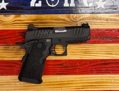 Staccato CS, 3.5″ Barrel, Black, 9MM Semi Auto Pistol, OEM Bag, 2 OEM Magazines