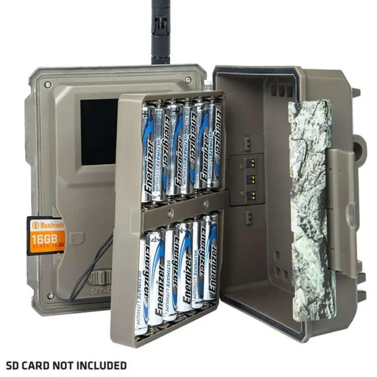 TRAIL CAMERA CELLULAR CelluCore 30 Verizon Treebark Camo Box TRAIL CAMERA CELLULAR CelluCore 30 Verizon Treebark Camo Box