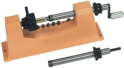 LYM UNIVERAL TRIMMER W/ POWER ADAPTER