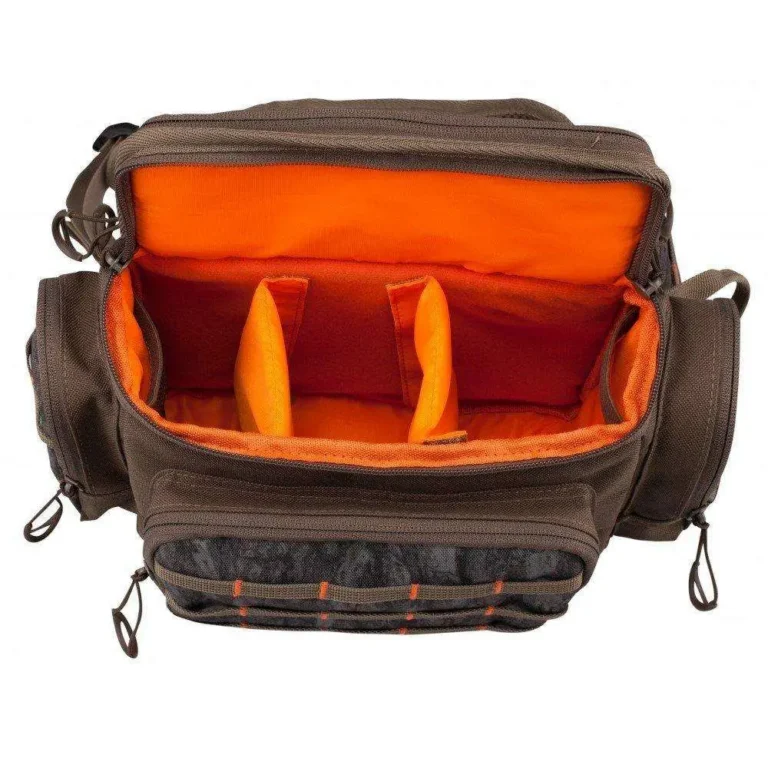 Moultrie MCA13293 Quick Camera Bag Moultrie Pine Camo Moultrie MCA13293 Quick Camera Bag Moultrie Pine Camo