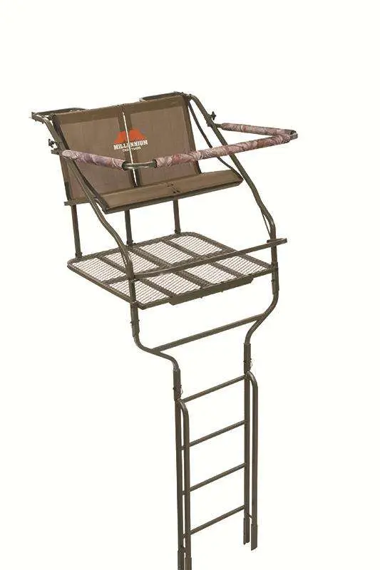 18′ Double Ladder Stand Includes NEW Safe-Link 35′ Safety Line 18′ Double Ladder Stand Includes NEW Safe-Link 35′ Safety Line