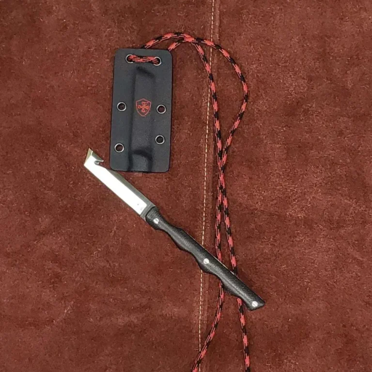 Neck Knife Black Powder D2 Drop Sillver Neck Knife Black Powder D2 Drop Sillver