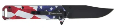 S&W America?s Heros Folder with Bullet Knife