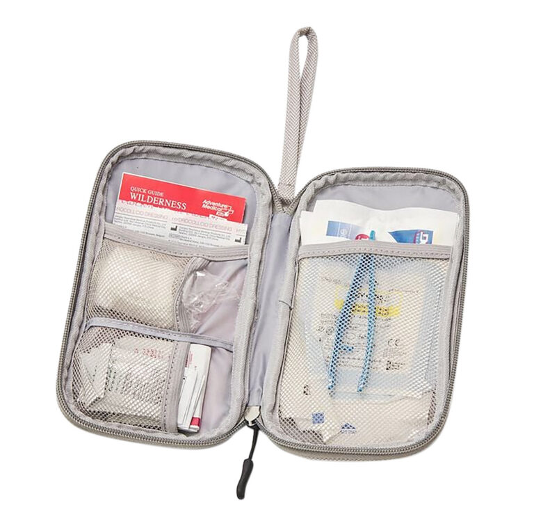 Adventure Medical Kits 01501000 Accident Pak QuikClot Adventure Medical Kits 01501000 Accident Pak QuikClot
