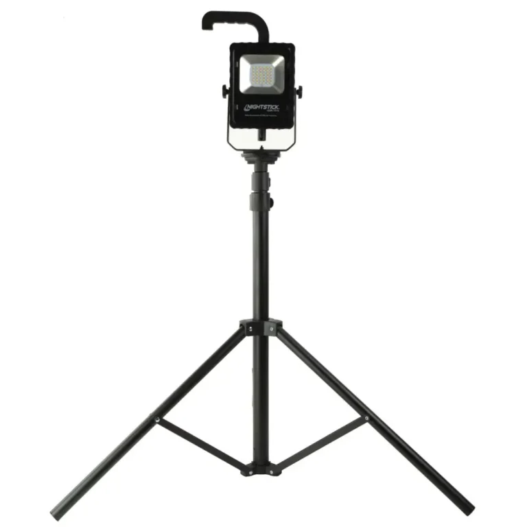 Rechargeable LED Area Light Kit Rechargeable LED Area Light Kit