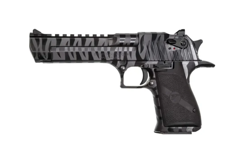 .44 Magnum Mark XIX 6-Inch Barrel Black w/Tiger Stripes .44 Magnum Mark XIX 6-Inch Barrel Black w/Tiger Stripes