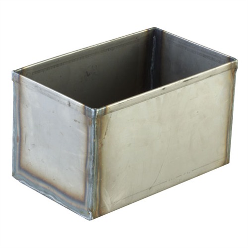 QUARTER TANK QUARTER BLUING TANK, 10” L X 6” H X 6” W, BLACK IRON QUARTER TANK QUARTER BLUING TANK, 10” L X 6” H X 6” W, BLACK IRON