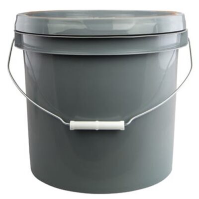 CORN COB MEDIA CORN COB MEDIA IN 3.5 GALLON BUCKET 15LBS