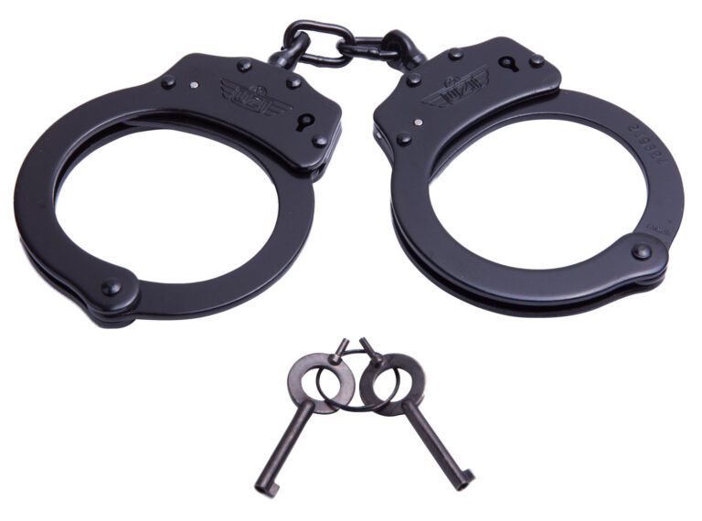 UZI Chain Handcuff UZI Chain Handcuff