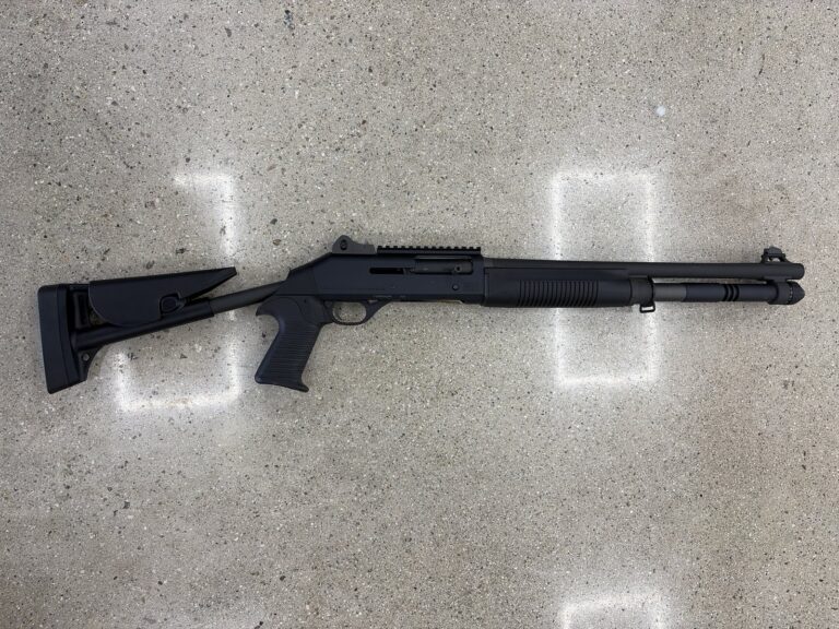 Benelli M4, Semi Auto, 12 Gauge, 3″ Chamber, Black, fixed stock with pistol grip, Oem Box Benelli M4, Semi Auto, 12 Gauge, 3″ Chamber, Black, fixed stock with pistol grip, Oem Box