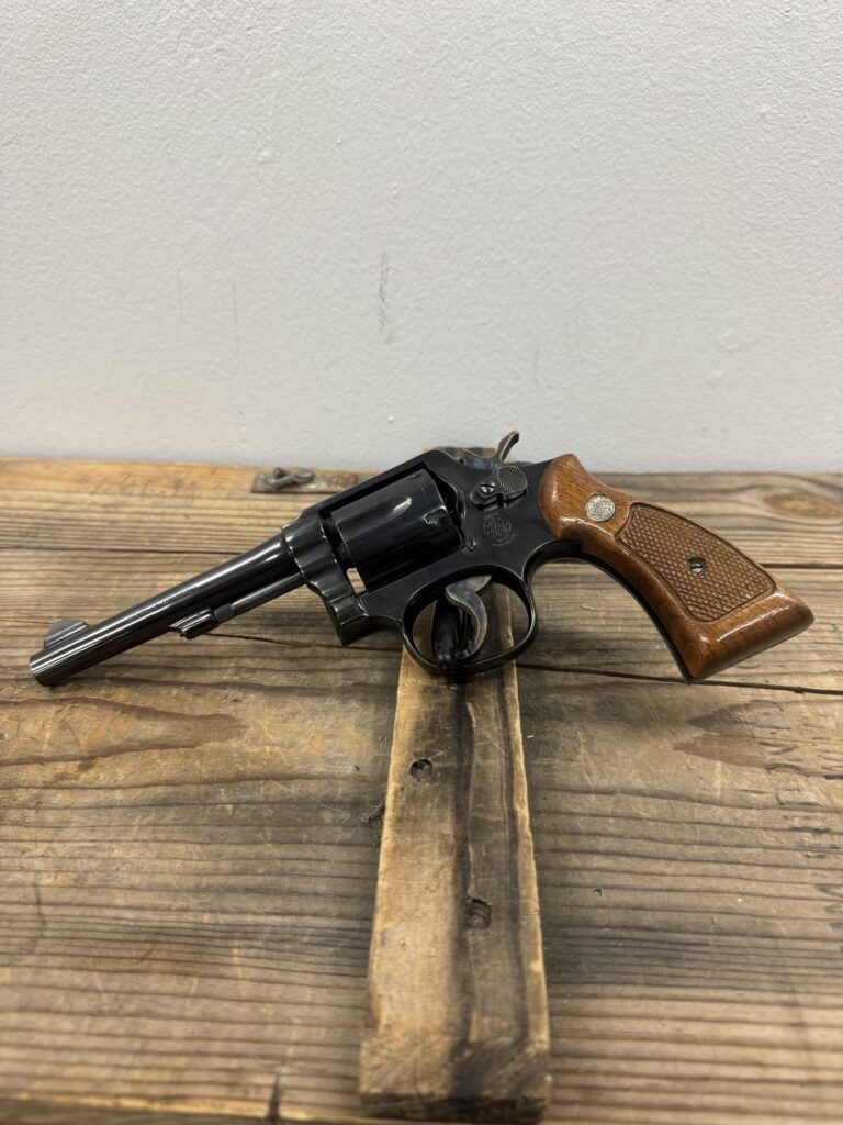 Smith & Wesson, Model 10-7, DA, .38 SPL, 5″ Smith & Wesson, Model 10-7, DA, .38 SPL, 5″