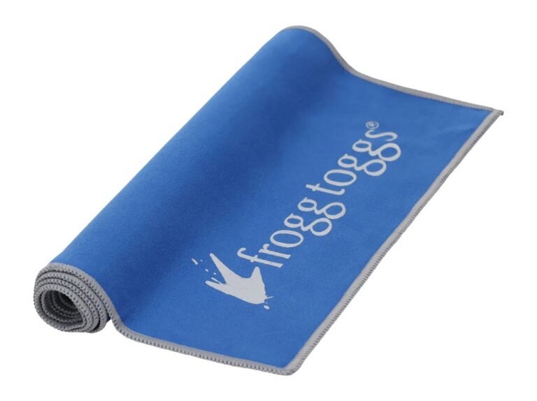FROGG TOGG 3CPPMCT-600 CHILLY PAD PRO TOWEL BLUE FROGG TOGG 3CPPMCT-600 CHILLY PAD PRO TOWEL BLUE