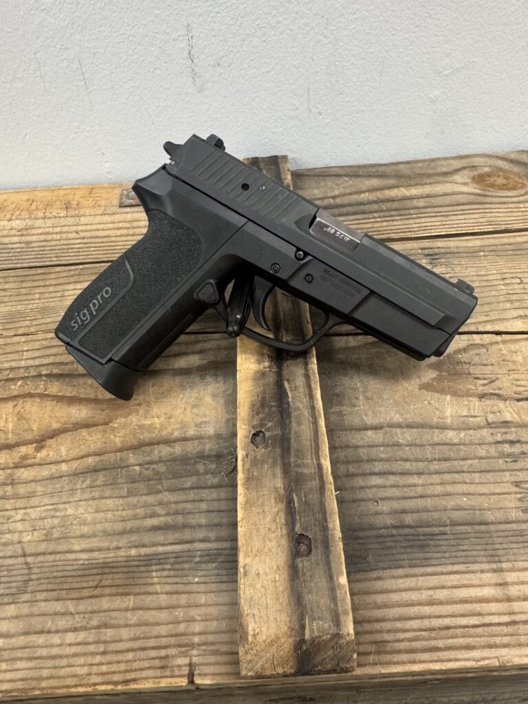 Sig Arms SP2340, Semi Automatic Pistol, Polymer Frame, DA/SA Hammer Fire, Proprietary Accesory Rail, Original Case, 10 + 1 Capacity Sig Arms SP2340, Semi Automatic Pistol, Polymer Frame, DA/SA Hammer Fire, Proprietary Accesory Rail, Original Case, 10 + 1 Capacity