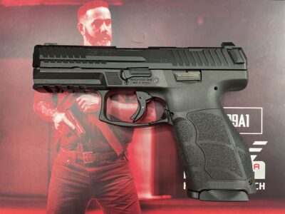 Heckler and Koch VP9K Handgun Semi Auto, Black, 9MM, 4″ Barrel, Comes with OEM Case, Lock and (2) 10 round magazines