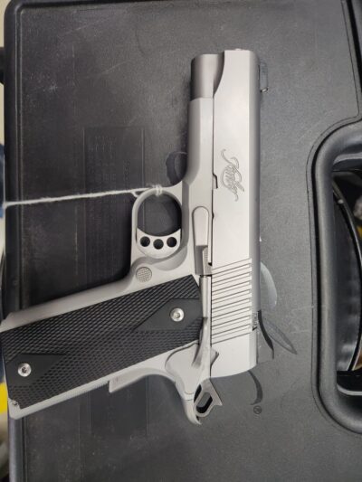 Kimber,Pro Carry II,Stainless Steel,4″ Barrel,Semi Auto,45 ACP,4 Mag,Oem Case,No Lock