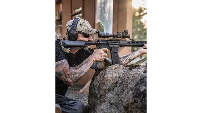 Venom® Riflescope + Red Dot + Mounts Pack Venom® Riflescope + Red Dot + Mounts Pack