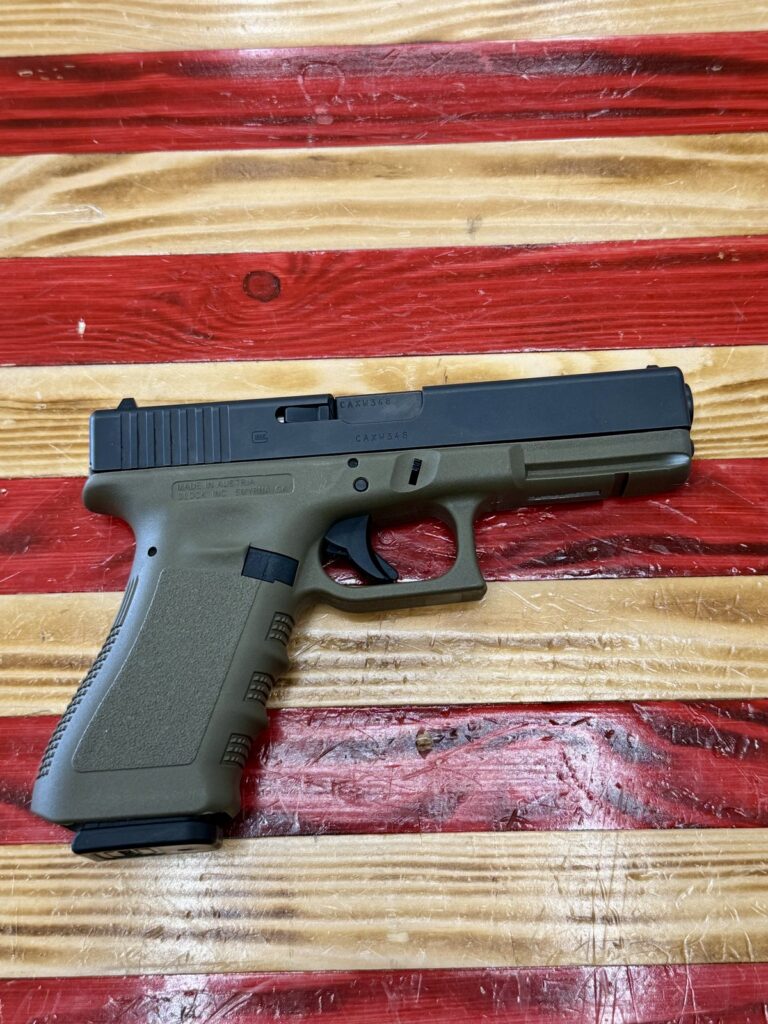 Glock 17 Gen 3, ODG, 4.49″ Barrel, 9mm, Semi Auto, 1 10 Round magazine, OEM Case, OEM Lock