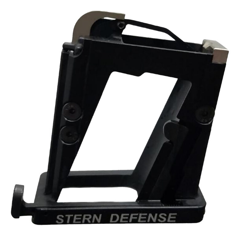 AR-15 9MM CONVERSION ADAPTER AR-15 9MM CONVERSION ADAPTER FOR GLOCK~ MAGAZINES AR-15 9MM CONVERSION ADAPTER AR-15 9MM CONVERSION ADAPTER FOR GLOCK~ MAGAZINES