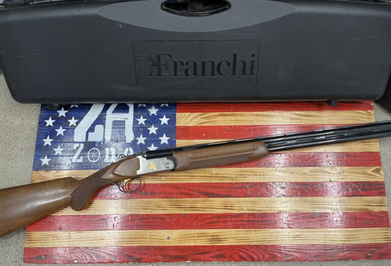 Franchi, Renaissance Classic, 20GA, Over under shotgun, 28inch, Stainless, Wood stock, case, no lock Franchi, Renaissance Classic, 20GA, Over under shotgun, 28inch, Stainless, Wood stock, case, no lock