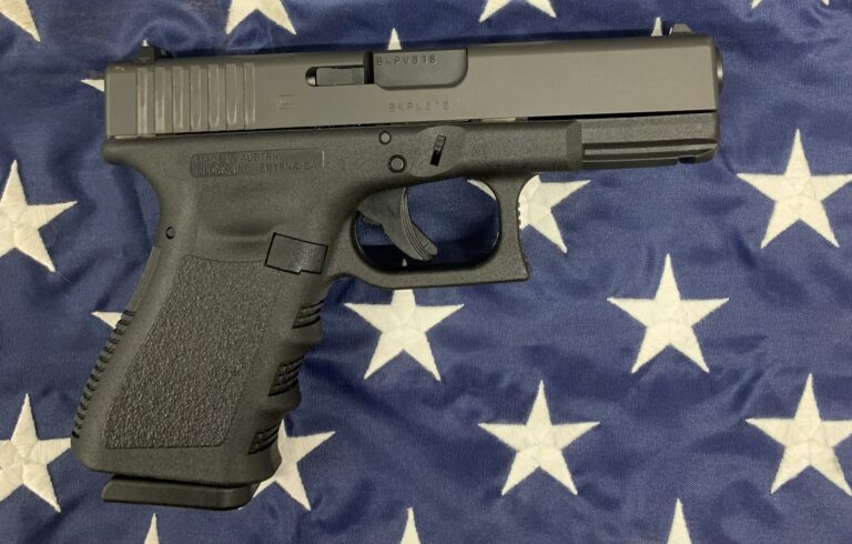 Glock, 19, Semi Auto, Pistol, 4″, 5-10RD Magazines, Loader, Cable Lock, OEM Box, Like New Glock, 19, Semi Auto, Pistol, 4″, 5-10RD Magazines, Loader, Cable Lock, OEM Box, Like New