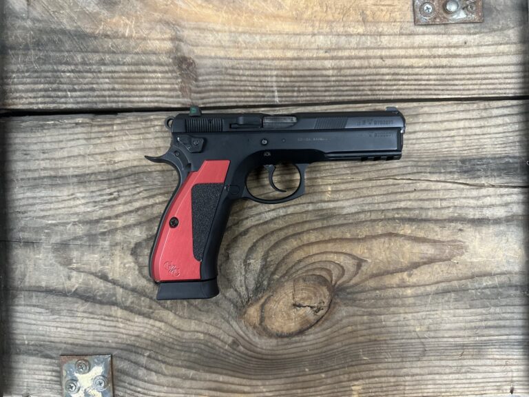 CZ, SP-01, Semi-Automatic, DA/SA, Full Size, 9MM, 4.6″ Cold Hammer Forged Barrel, Steel Frame, Black Finish, CZ Custome Grips, Luminescent 3 Dot Sights, Decocker, 3 Magazines, 10 Rounds, Blackpoint Carry Holster