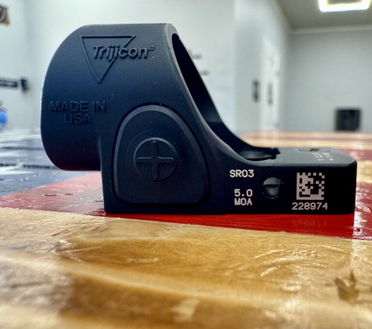 TRIJICON SRO, Sight Adjustable LED MOA 5.0, Red Dot,  OEM Case