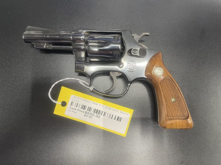 Smith & Wesson, Model 31-1, Single action, Revolver, 32 S&W long, Black, No case Smith & Wesson, Model 31-1, Single action, Revolver, 32 S&W long, Black, No case