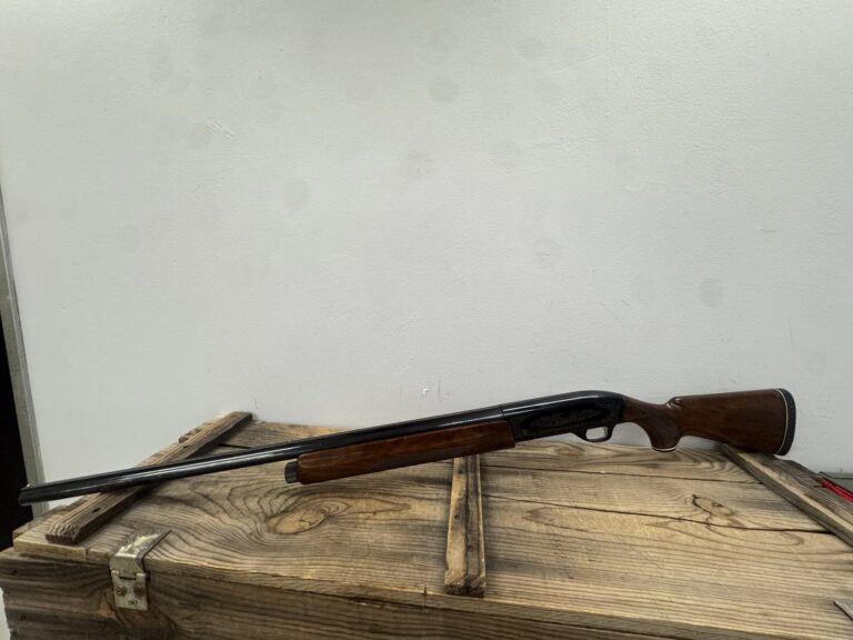 Smith And Wesson , Model 1000, Semi Auto, 12 Gauge, 28 ” Barrel, Wood Stock, Black, No Case