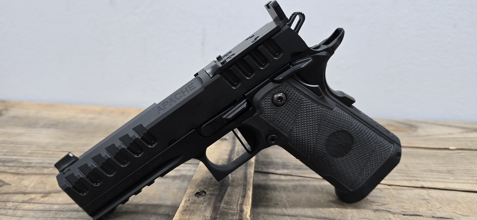 Watchtower Apache Commander Double Stacked 1911 CA Compliant - Black-img-2
