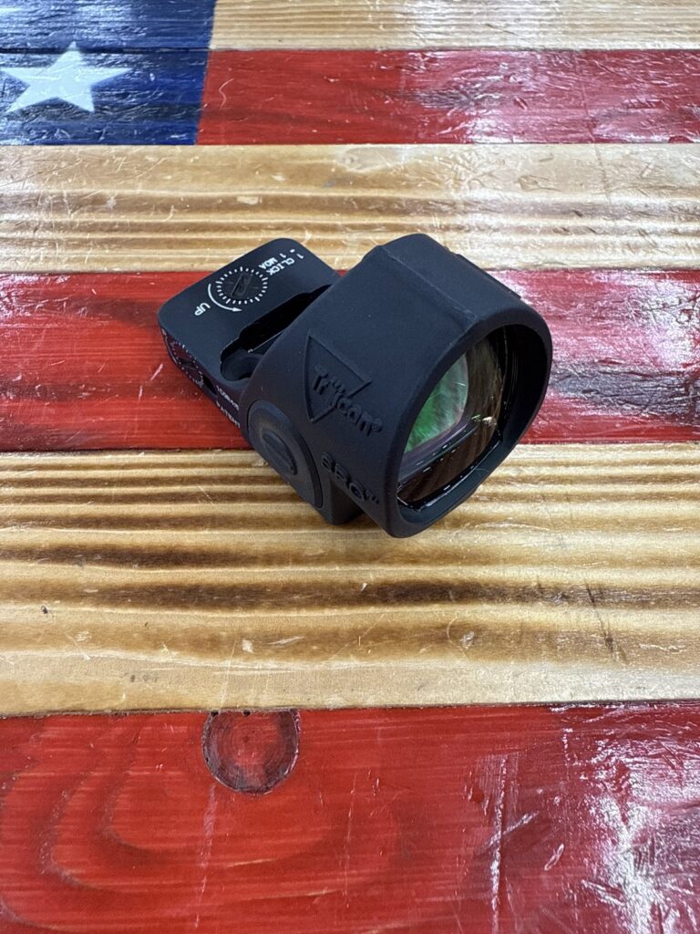 Trijicon 2500002 SRO Matte Black 1 x 0.98″ x 0.89″ 2.5 MOA Red Dot