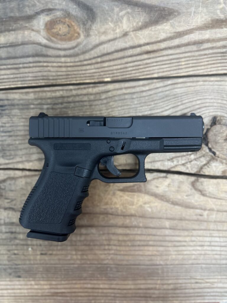 Glock 19 Gen 3, 4.02″ Barrel, 9mm, Black, Semi Auto, 2 10 Round Magazines, OEM Case, OEM Lock Glock 19 Gen 3, 4.02″ Barrel, 9mm, Black, Semi Auto, 2 10 Round Magazines, OEM Case, OEM Lock