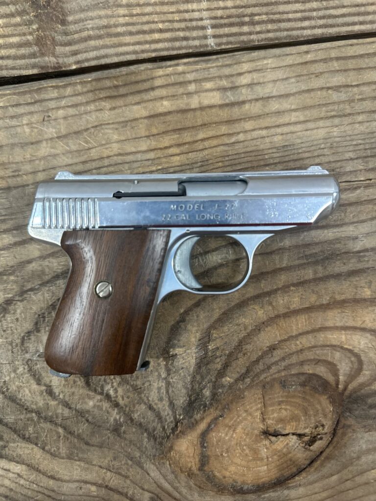 Jennings J-22, .22 LR, 6+1 Capacity, 2.5″ Barrel, Semi-Automatic Pocket Pistol, Blowback Action, Fixed Sights, 1 Magazine, Holster, Original Factory Box