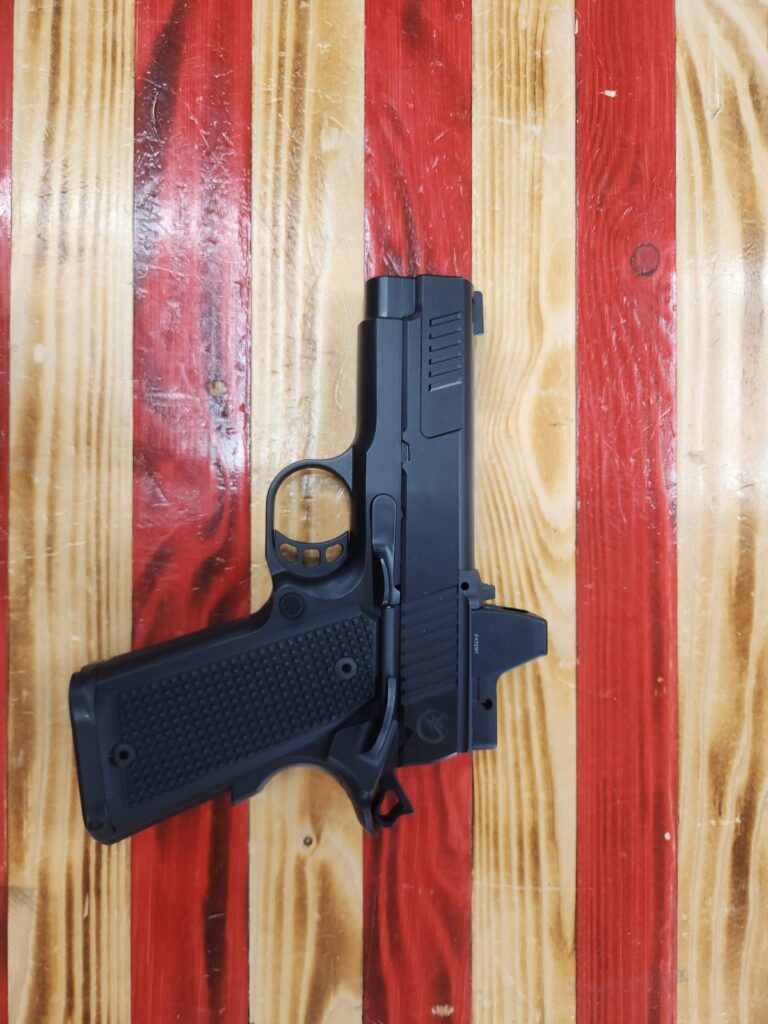 Nighthawk,Counselor,Semi Auto,9mm,3.25″ Barrel,RMR,Oem Case,2 mags,No lock Nighthawk,Counselor,Semi Auto,9mm,3.25″ Barrel,RMR,Oem Case,2 mags,No lock