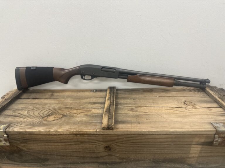 Remington 870 20 Gauge 3″ Chamber, 8+1 Capacity, Pump Action Shotgun, 18.5″ Barrel, Extended Magazine Tube, Receiver-Mounted Side Saddle Shell Carrier, Stock-Mounted Ammunition Sleeve